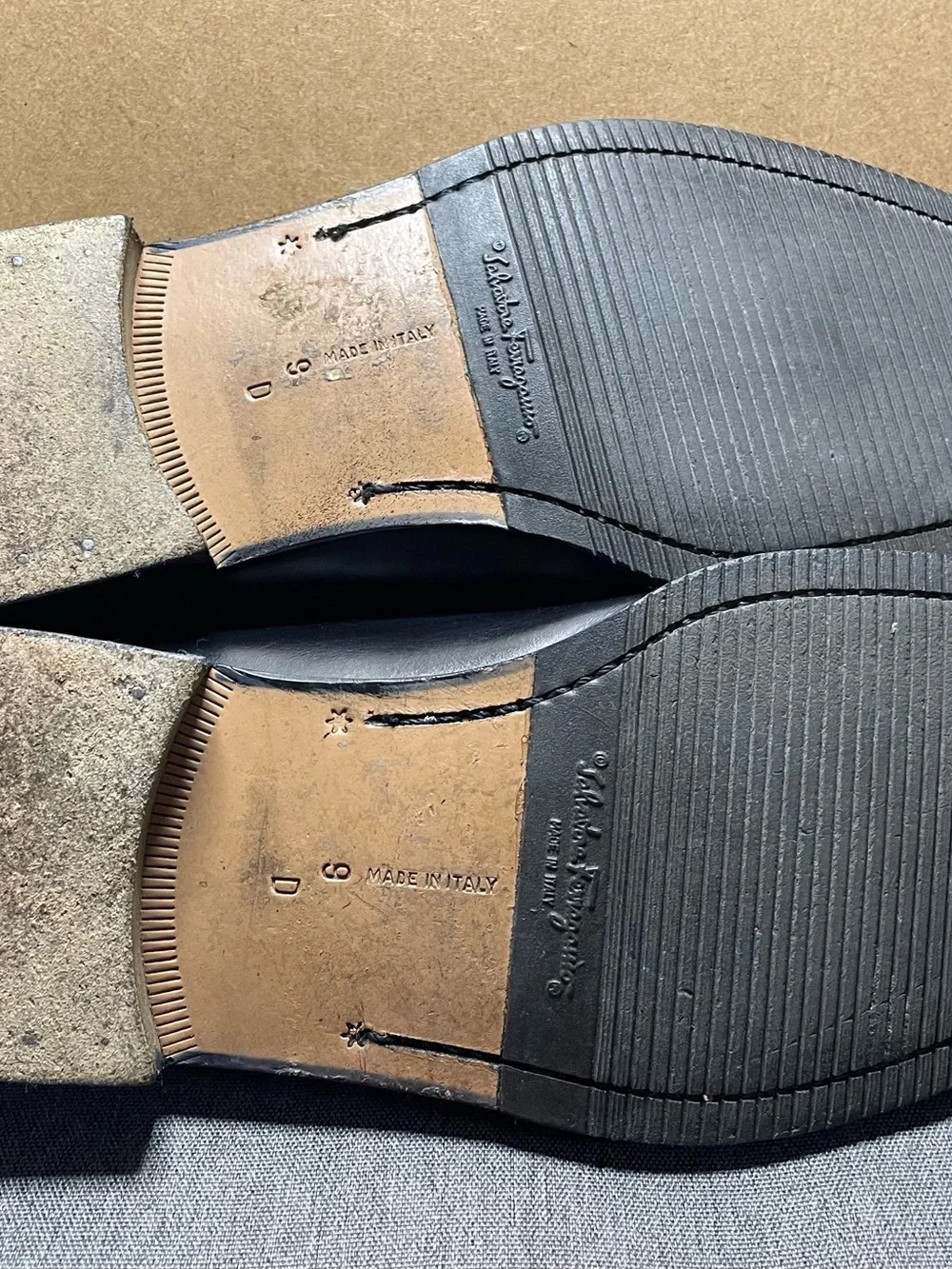 Salvatore Ferragamo Black Leather Gancini Bit Slip-On Loafers